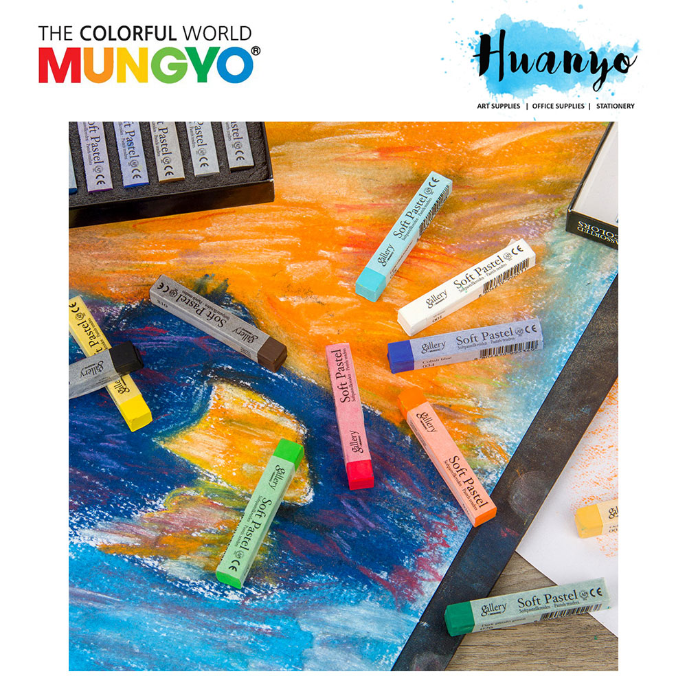 Mungyo Gallery Artists Soft Pastels - Set 12 Grey Tones