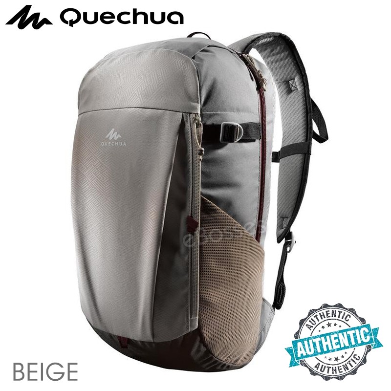quechua 20 litre backpack