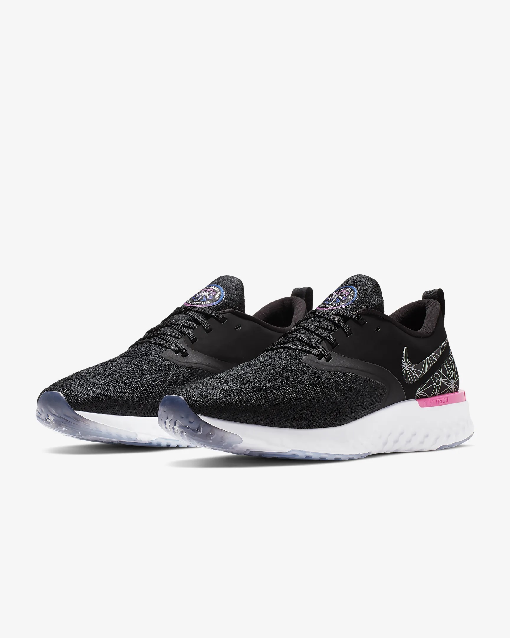 men's nike odyssey react flyknit 2 graphic running shoes