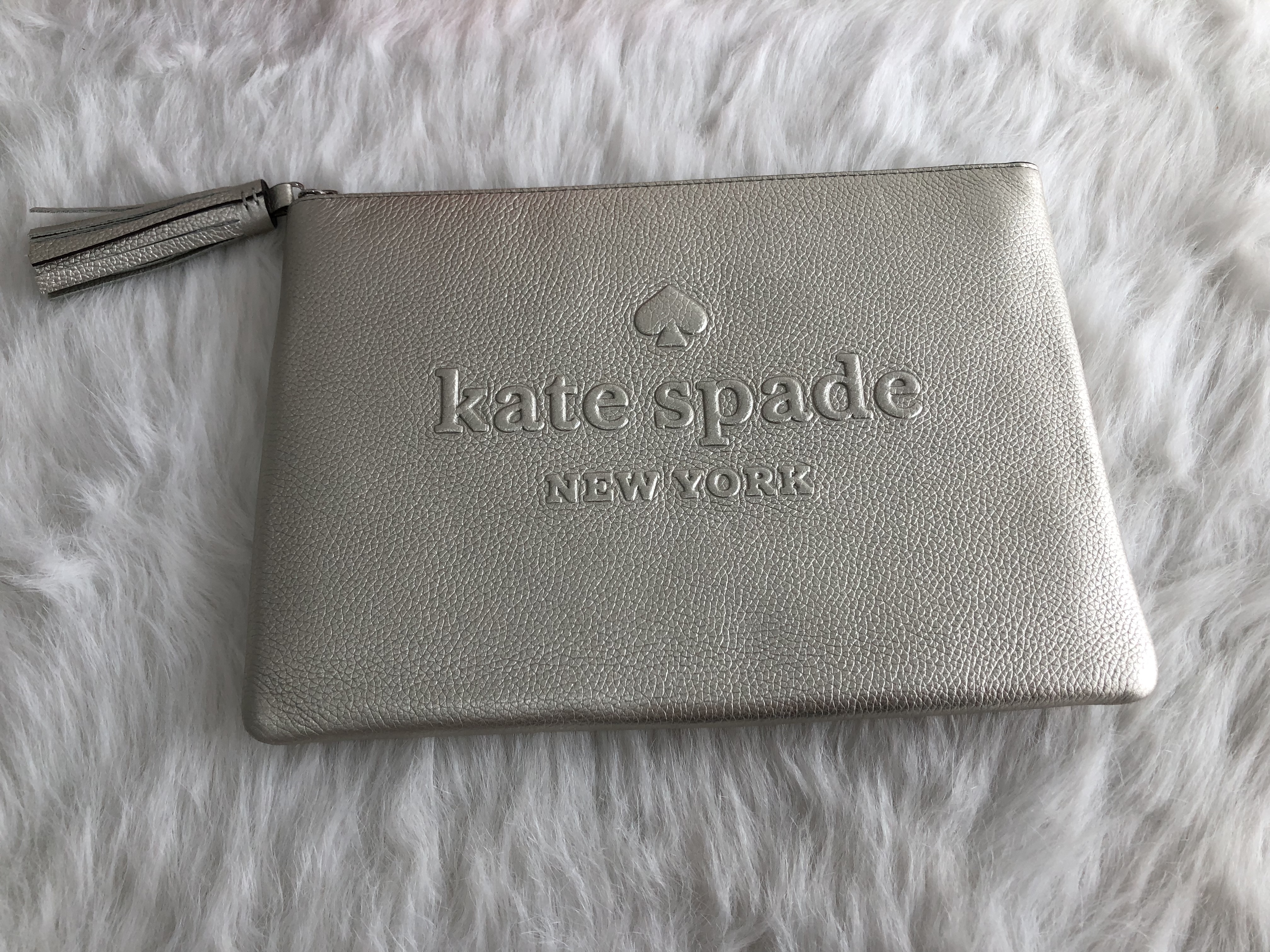 Buy Freedomtoshop Kate spade GIA larchmont avenue logo Gray