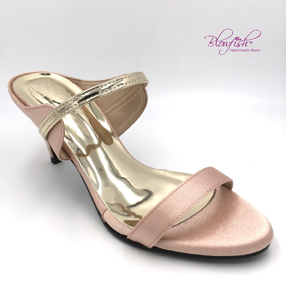 blowfish slip on sandals