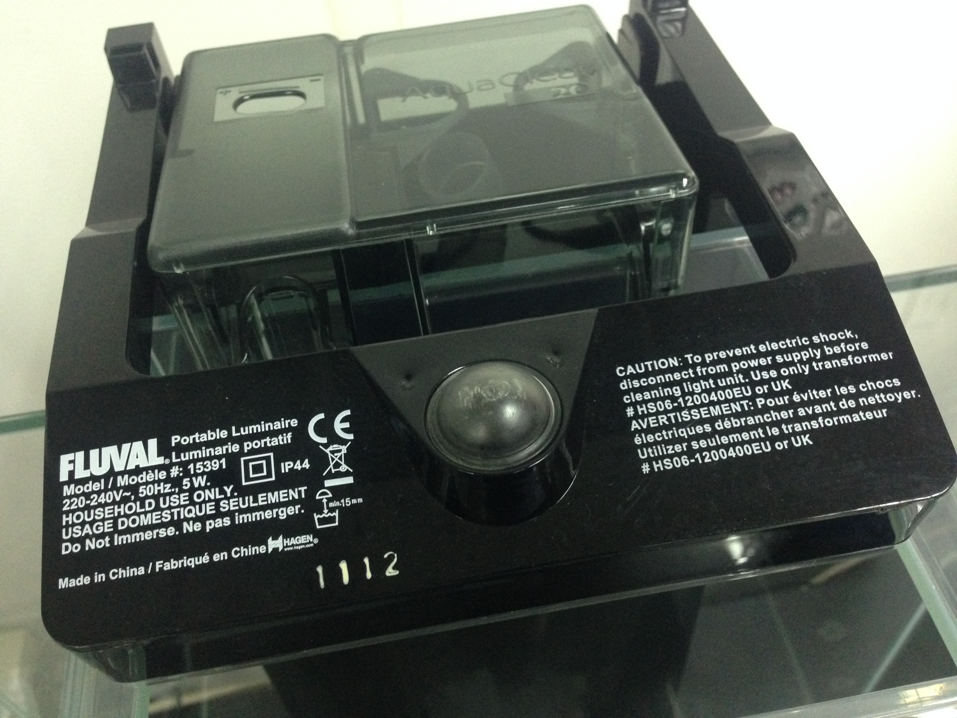 Fluval portable luminaire outlet