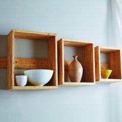 Hometech2u Fancy Square Wooden Wall Living Room Decor Shelf (Set of 3)