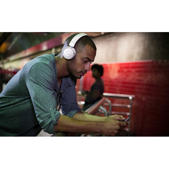 Buy Vistatech JBL T450BT Wireless On Ear Headphones WHITE Online