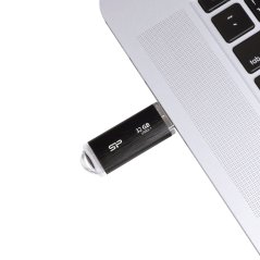 Ipohonline Silicon Power Blaze B02 32GB USB3.1 3.0 / 2.0 Flash Drive, eRomman Marketplace