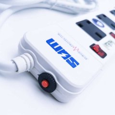 قابس مشترك كهرباء قابل للتمديد بــ 3 مقابس وبمنفذي USB طول 2 متر