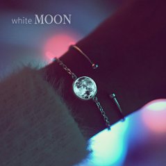 Wing Bling - White Moon Bracelet (Glow In The Dark)