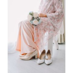 Madreshoes Lily Scallop Block Heel - 7 Sizes (6 Colors)