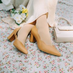 Madreshoes Lily Scallop Block Heel - 7 Sizes (6 Colors)