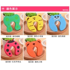 Anti-grip Card Baby Plug Resistance Cartoon Door Clip (Random Color)