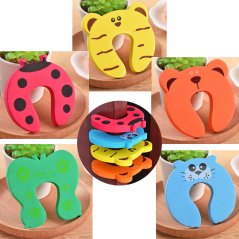 Anti-grip Card Baby Plug Resistance Cartoon Door Clip (Random Color)